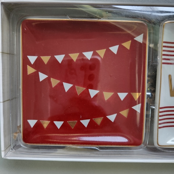 DOGHAUS Vote Dog Set of 3 Catch-All Trays Trinket Jewelry Keys Red White Blue - Picture 4 of 14